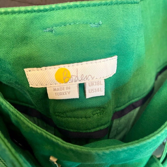 Jeans - Picture 4 of 5